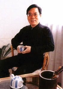 毛国伦
